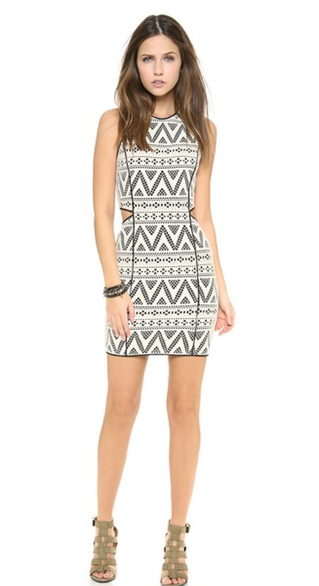 เสื้อผ้าลายเรขาคณิต