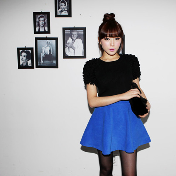 กระโปรงทรงสวิง