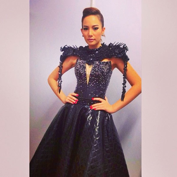 ชาม โอสถานนท์