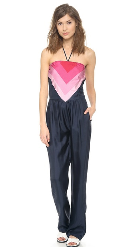 เสื้อผ้าลายเรขาคณิต