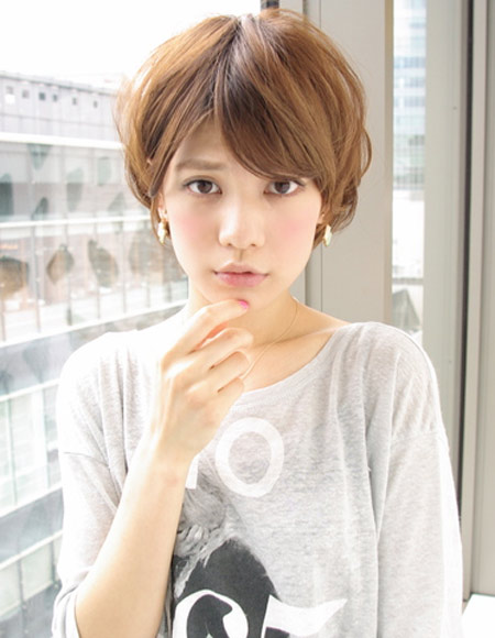 หน้าผากกว้าง ทำผมทรงไหนดี