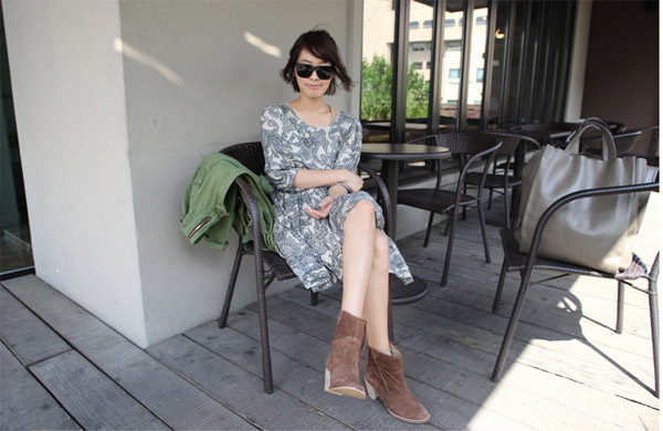 รองเท้าหนังผู้หญิง