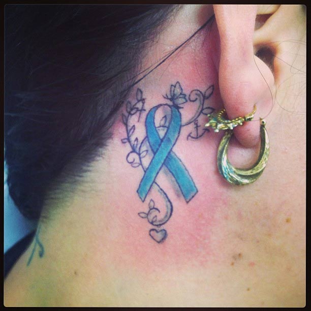 รอยสักหลังหู