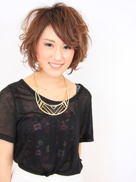 หน้าผากกว้าง ทำผมทรงไหนดี