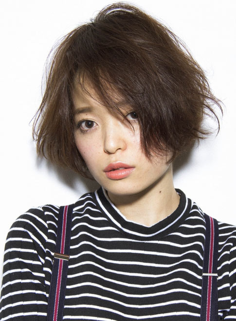 ทรงผมสั้น เซอร์ๆ ผู้หญิง