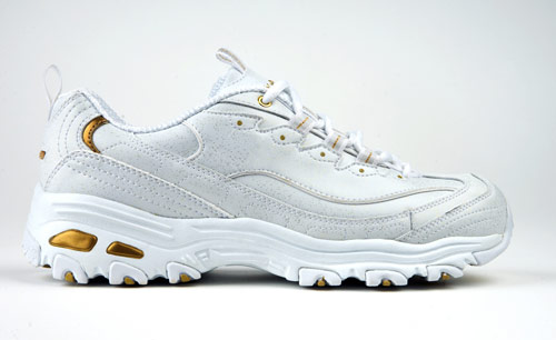 รองเท้าผ้าใบผู้หญิงยี่ห้อไหนดี รองเท้าผ้าใบผู้หญิงยี่ห้อไหนดี