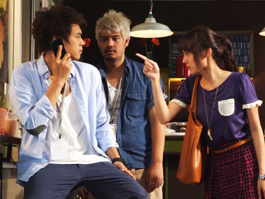 คืนวันเสาร์ถึงเช้าวันจันทร์