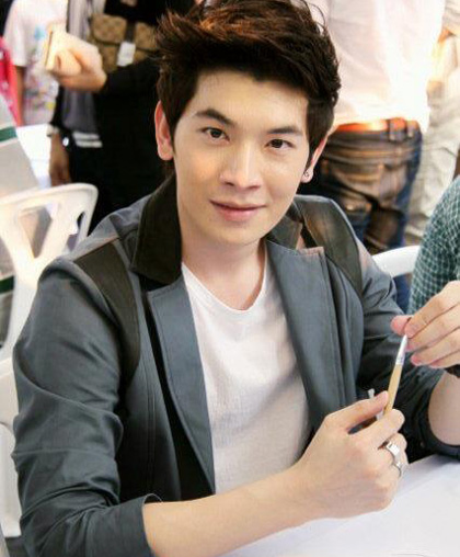 เนส เดอะสตาร์