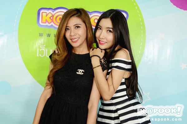 บอย AF3 ควง 2 สาว ลูกปัด-แนน ชวนดู เศียรสยอง บอย AF3 ควง 2 สาว ลูกปัด-แนน ชวนดู เศียรสยอง