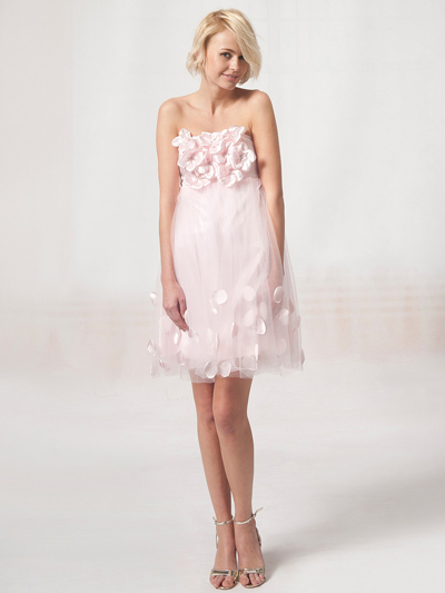 ชุดไปงานแต่งโทนชมพู ชุดไปงานแต่งโทนชมพู