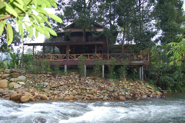 ที่พักริมน้ำ ที่พักริมน้ำ