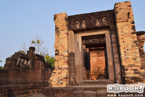 ปราสาทวัดสระกำแพงใหญ่ ปราสาทวัดสระกำแพงใหญ่