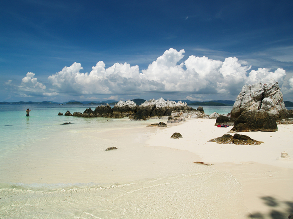 10 เกาะในภาคใต้ ที่น่าไปสัมผัส 10 เกาะในภาคใต้ ที่น่าไปสัมผัส