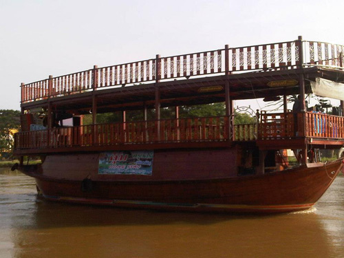 ร้านอาหารริมน้ำ อยุธยา ร้านอาหารริมน้ำ อยุธยา