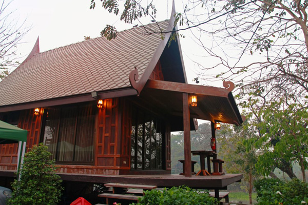 ที่พักริมน้ำ ที่พักริมน้ำ