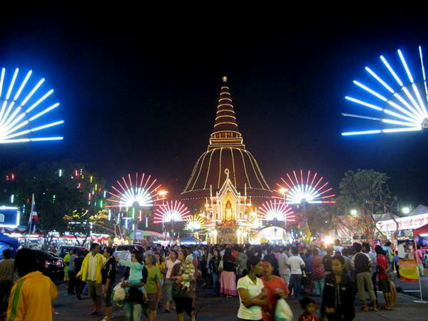 งานนมัสการองค์พระปฐมเจดีย์ งานนมัสการองค์พระปฐมเจดีย์