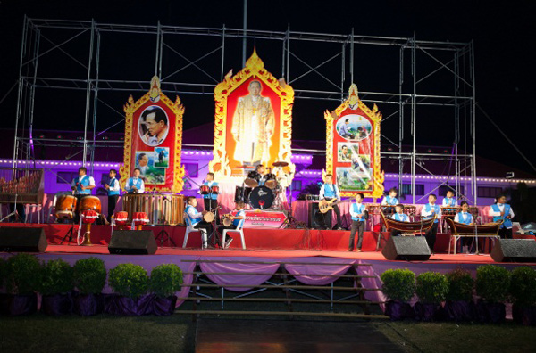 งานย้อนวันวานเมืองสุพรรณ ครั้งที่ 11 งานย้อนวันวานเมืองสุพรรณ ครั้งที่ 11