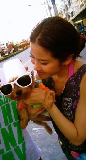 พลอย จินดาโชติ