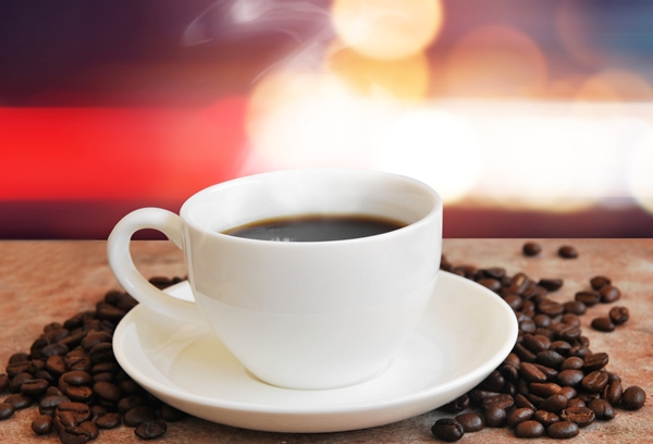 กินกาแฟร้อนในแก้อย่างไร กินกาแฟร้อนในแก้อย่างไร