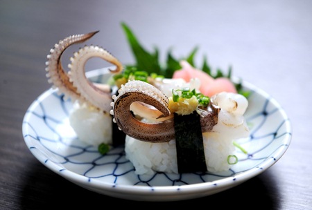 ซูชิ ซูชิ