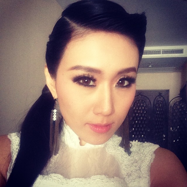 เบลล์ ไชน่าดอลล์ เบลล์ ไชน่าดอลล์