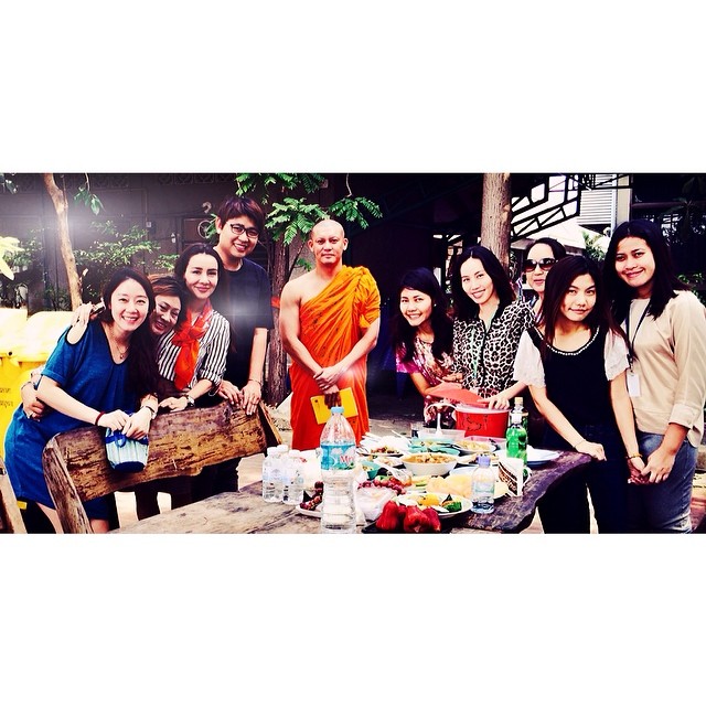 นิโคล ไฮโซต้น นิโคล ไฮโซต้น