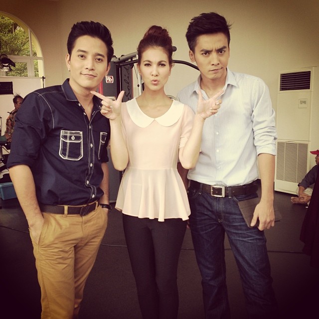 พรมแดนแสนรัก ฟิตติ้งจัดเต็ม ตุ้ย เกียรติกมล พบ เกรซ กฤติกา