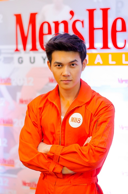 เปิดตัว 12 หนุ่มสุดหล่อ ผู้เข้าประกวด Men\'s Health
