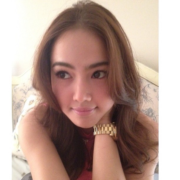 จอย ชลธิชา นวมสุคนธ์ กับบท หนูรัชนก นางร้ายสุดแบ๊ว ในแรงเงา