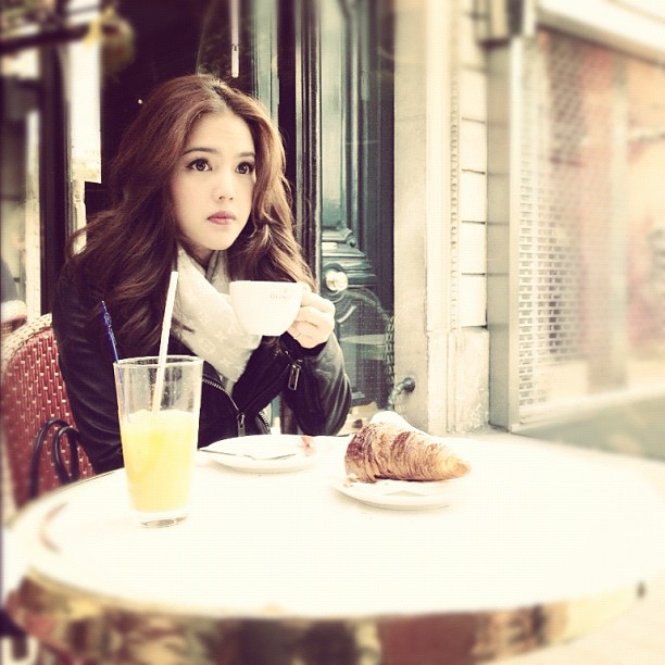 จอย ชลธิชา นวมสุคนธ์ กับบท หนูรัชนก นางร้ายสุดแบ๊ว ในแรงเงา