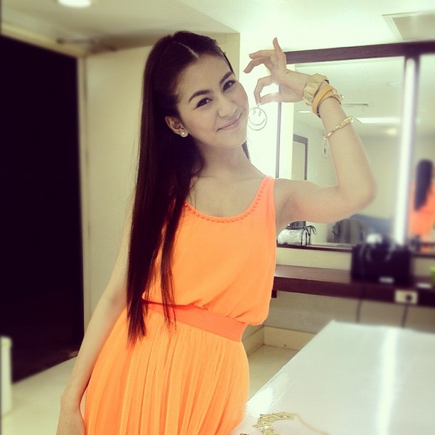 มิ้งค์ ยูมิโกะ สุชิยะ