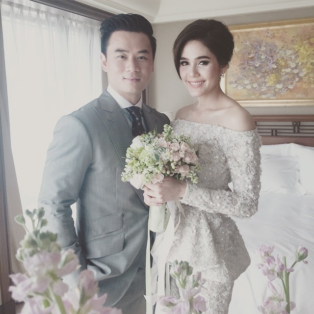 ชมพู่ น็อต ชมพู่ น็อต