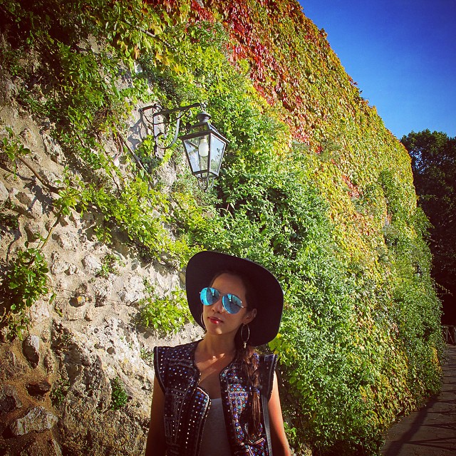 แวนเนส F4 ฮันนีมูน แวนเนส F4 ฮันนีมูน