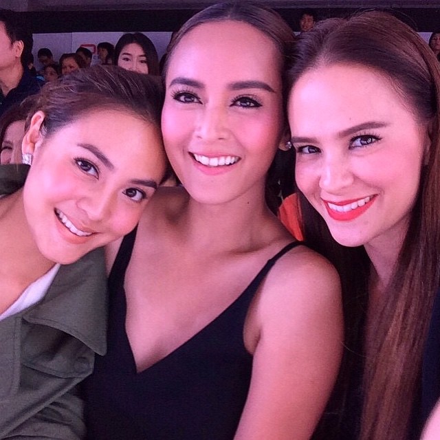 บีน่า บรู๊คลิน เดินแบบ บีน่า บรู๊คลิน เดินแบบ