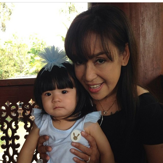 น้องฮานะ วิชญพร ผู้รับบท น้องอ้อย ใน ละคร ทองเนื้อเก้า น้องฮานะ วิชญพร ผู้รับบท น้องอ้อย ใน ละคร ทองเนื้อเก้า