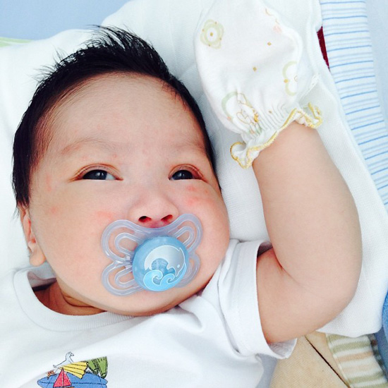 น้องข้าวหอม ชีวกิตติ์ เบญจรงคกุล น้องข้าวหอม ชีวกิตติ์ เบญจรงคกุล