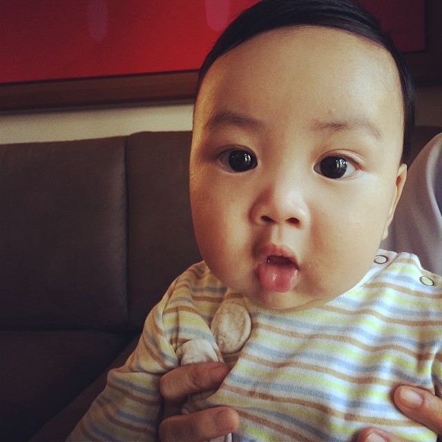 ตั๊ก บงกช - เจ้าสัวบุญชัย - น้องข้าวหอม ตั๊ก บงกช - เจ้าสัวบุญชัย - น้องข้าวหอม