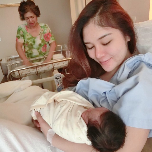 แมลงเมี่ยง คลอดลูก ตั้งชื่อว่า น้องมิณา แมลงเมี่ยง คลอดลูก ตั้งชื่อว่า น้องมิณา