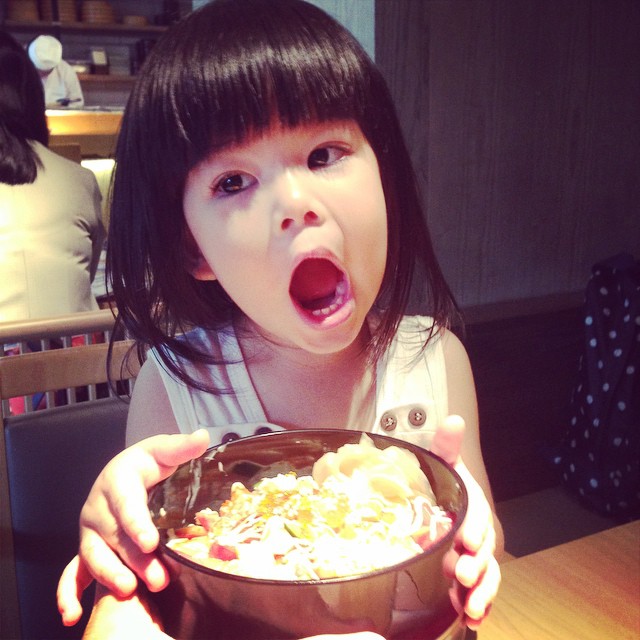 น้องโสน สิสราญ น้องโสน สิสราญ