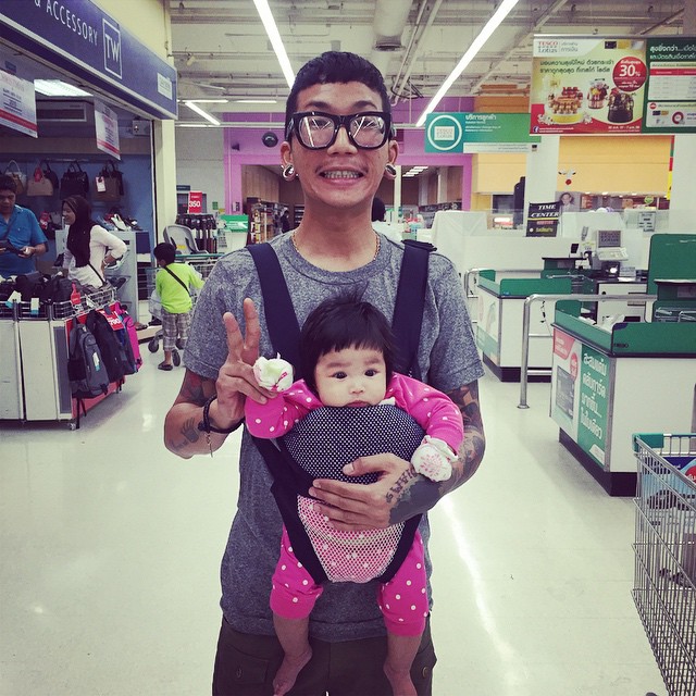 น้องแตงไทย ลูกแจ๊ส ชวนชื่น น้องแตงไทย ลูกแจ๊ส ชวนชื่น