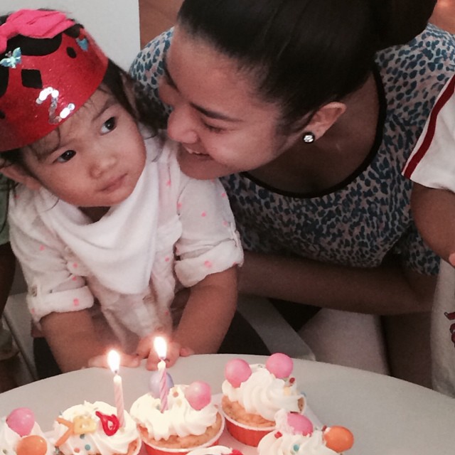 วันเกิด น้องเวลา ลูกสาว พลอย จินดาโชติ วันเกิด น้องเวลา ลูกสาว พลอย จินดาโชติ