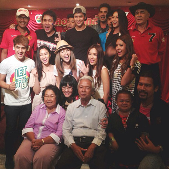 ปาร์ตี้ปิดกล้องละคร เลือดเจ้าพระยา ปาร์ตี้ปิดกล้องละคร เลือดเจ้าพระยา