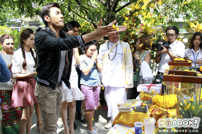 บวงสรวง ละคร พราว บวงสรวง ละคร พราว