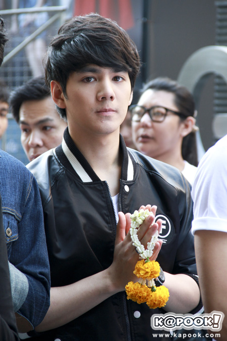 บวงสรวง ซีรีส์ รักนะเป็ดโง่ บวงสรวง ซีรีส์ รักนะเป็ดโง่