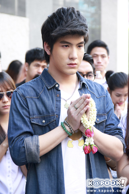 บวงสรวง ซีรีส์ รักนะเป็ดโง่ บวงสรวง ซีรีส์ รักนะเป็ดโง่