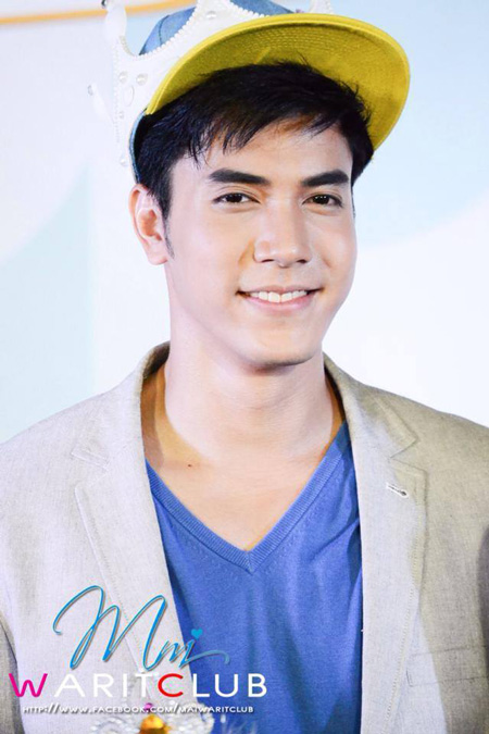 ไม้ วฤษฎิ์ ไม้ วฤษฎิ์