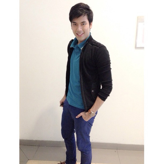 ละคร คิวบิก, บอม ธนิน ละคร คิวบิก, บอม ธนิน