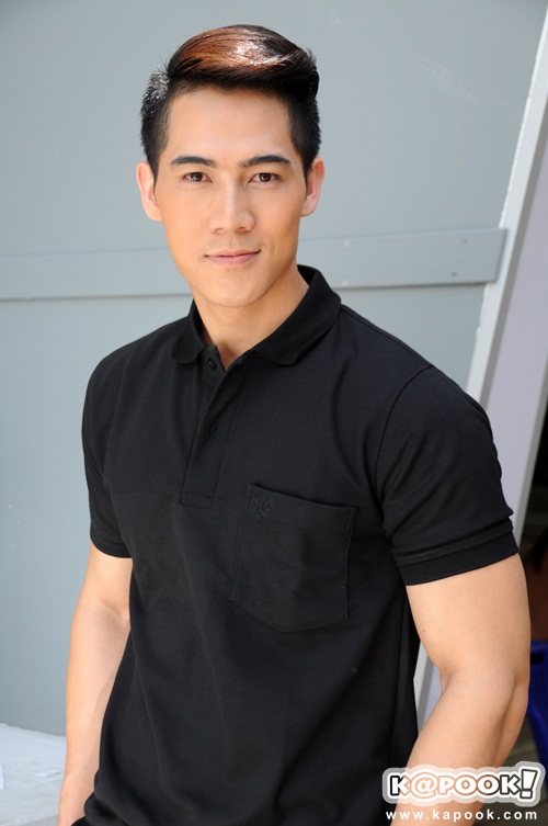 บวงสรวงละคร ห้องหุ่น บวงสรวงละคร ห้องหุ่น