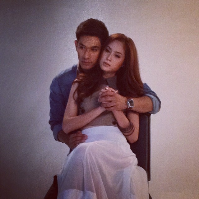 อ๋อม อรรคพันธ์ - ขวัญ อุษามณี ละคร หัวใจเถื่อน อ๋อม อรรคพันธ์ - ขวัญ อุษามณี ละคร หัวใจเถื่อน