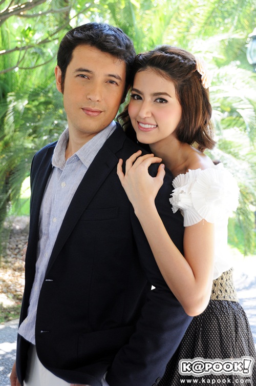ละคร พลับพลึงสีชมพู บวงสรวง ละคร พลับพลึงสีชมพู บวงสรวง